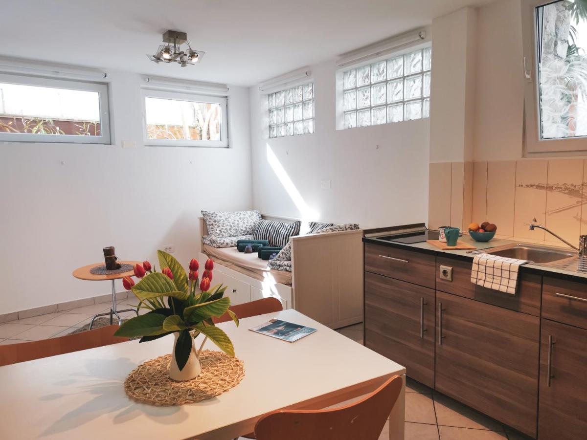 Apartments Vela Пиран Экстерьер фото
