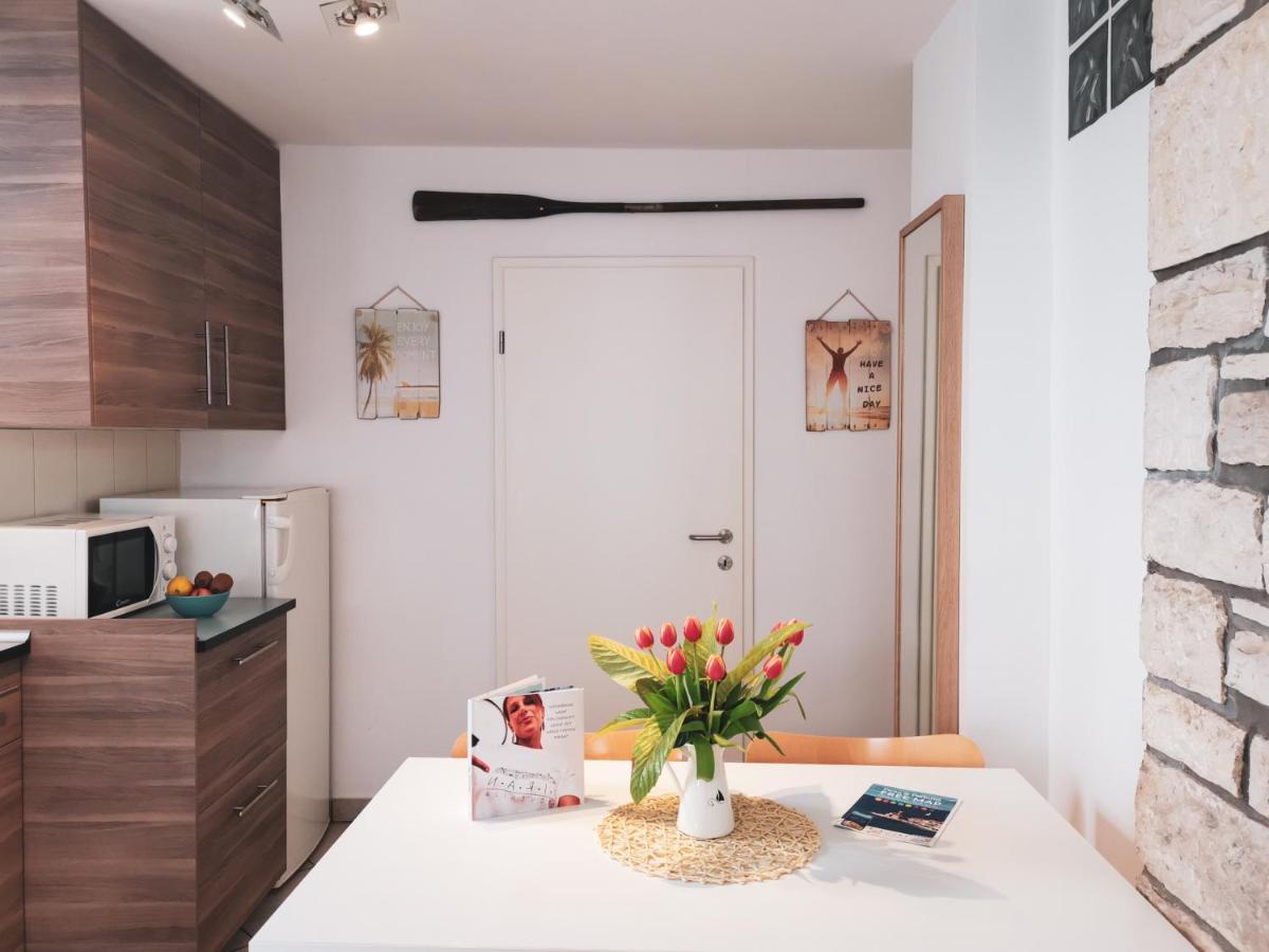 Apartments Vela Пиран Экстерьер фото